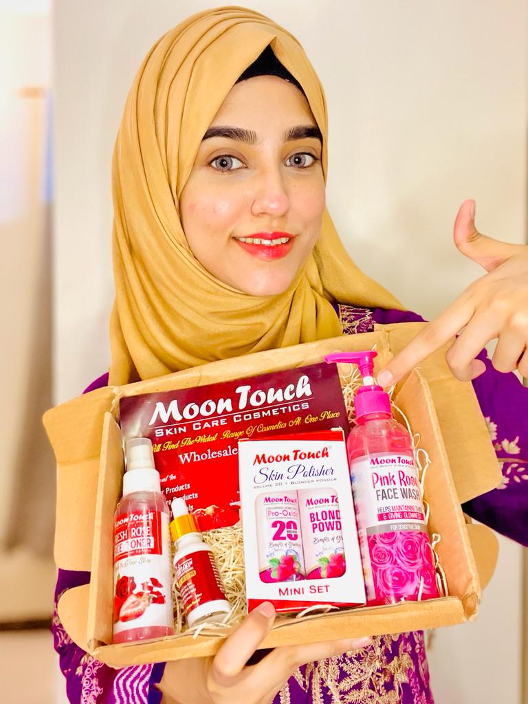 Fruity Skin Care Deal (Fruity Face Wash 200ml, Pink Mini Skin Polish, Rutnoor Serum 20ml, Rose Toner) - Moon Touch