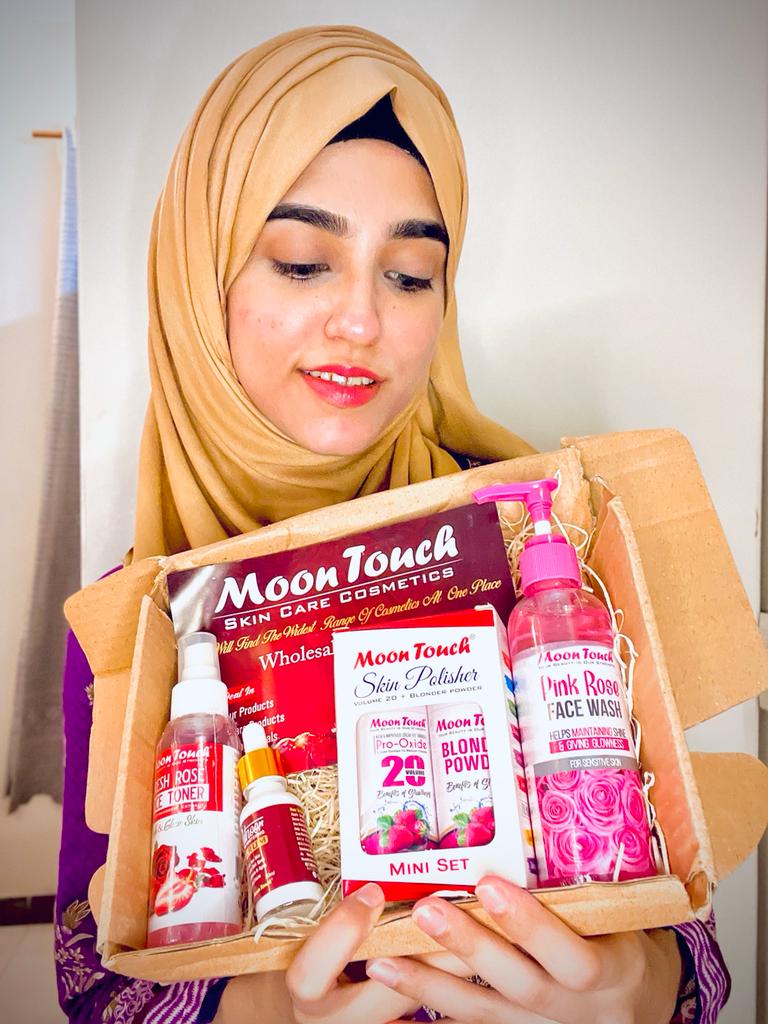 Fruity Skin Care Deal (Fruity Face Wash 200ml, Pink Mini Skin Polish, Rutnoor Serum 20ml, Rose Toner) - Moon Touch